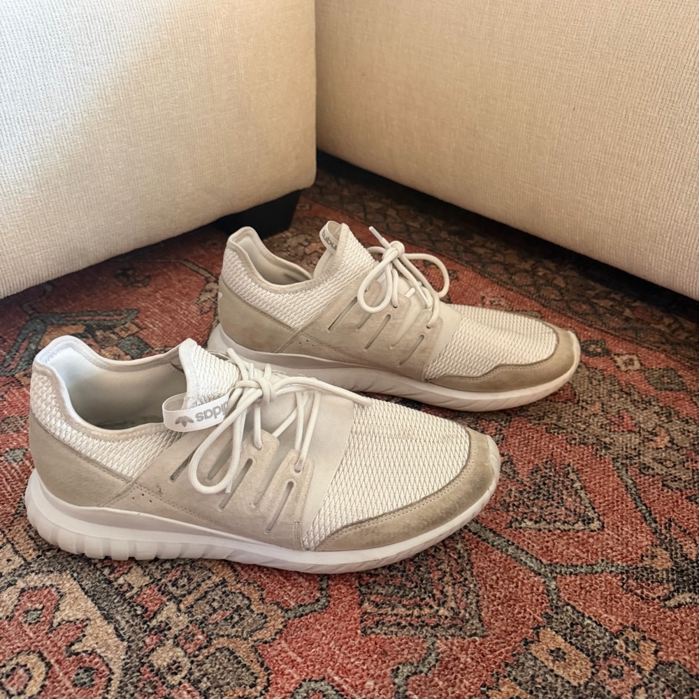 Adidas Tubular Radial - Picture 2 of 9